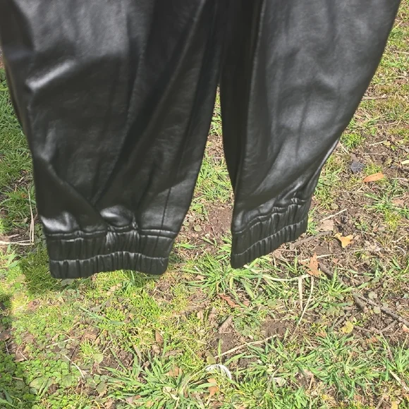 Blank NYC Black Faux Leather Jacket with Zipper - Picture 5 of 8